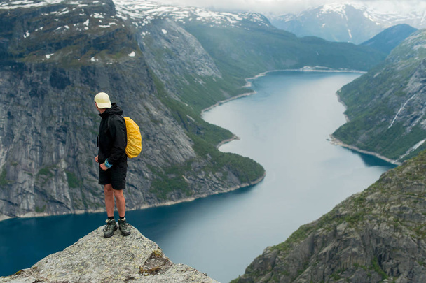 Trolltunga in Norway is fabulous beauty - Foto, imagen