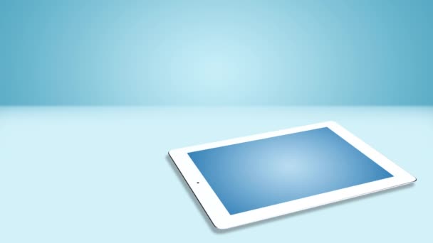 tablet pc ekran ve görünen, e-iş kavramı içinde kaybolan zarf  - Video, Çekim