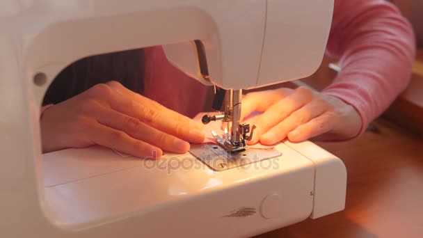 Women sewing with sewing machine - close up - Footage, Video