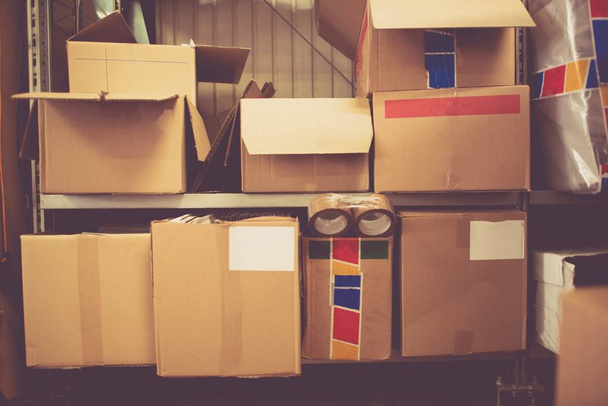 Packaging and Shipping Area - 写真・画像