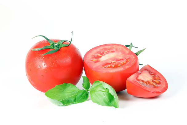 Pomodoro e basilico
  - Foto, immagini