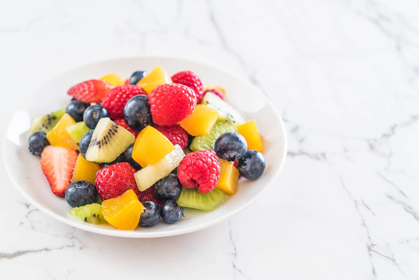 mixed fresh fruits (strawberry, raspberry, blueberry, kiwi, mang - Φωτογραφία, εικόνα