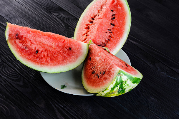 Background of fresh ripe watermelon slices - 写真・画像