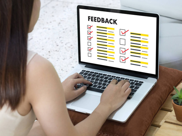 Online Reviews Evaluation time for review  Inspection Assessment - Фото, изображение