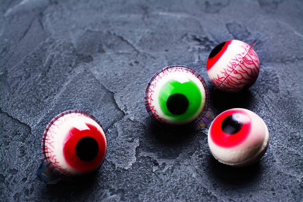 halloween jelly eyeballs - Фото, изображение
