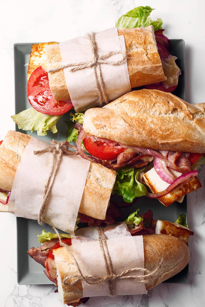 baguette sandwich bahn-mi  - Foto, immagini