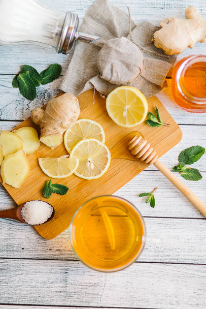 ginger tea with lemon and honey - Foto, Imagem