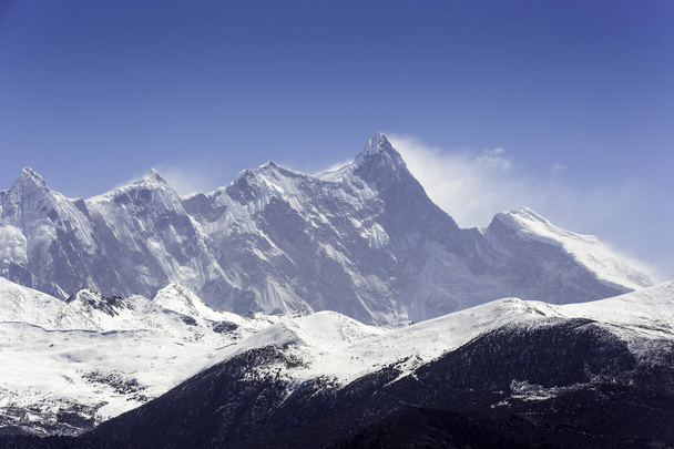 Chine Tibet, les montagnes des montagnes de Nanjab - Photo, image
