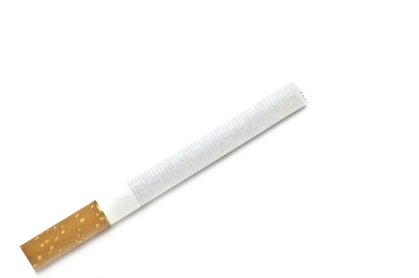Cigarrillo sobre blanco
 - Foto, Imagen