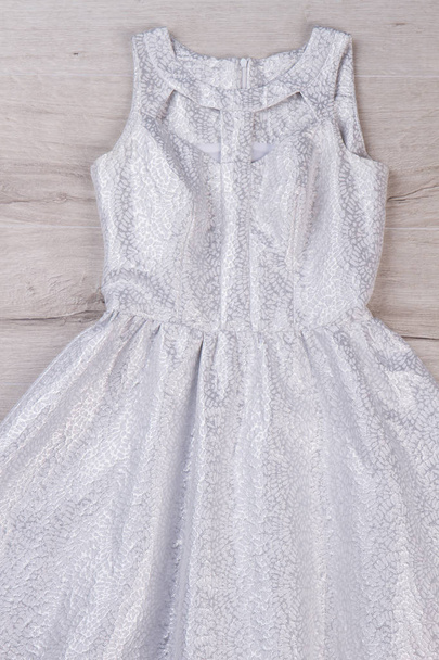 Silver en white dress close-up. - Foto, afbeelding