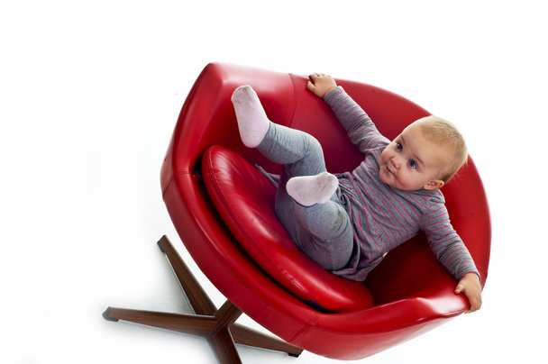 babygirl na krześle - Zdjęcie, obraz