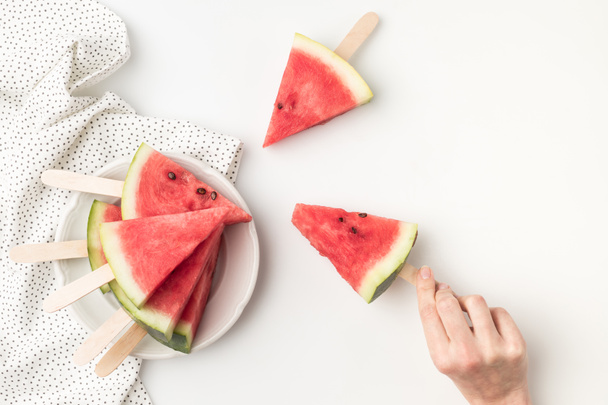 watermelon slices on sticks - Zdjęcie, obraz