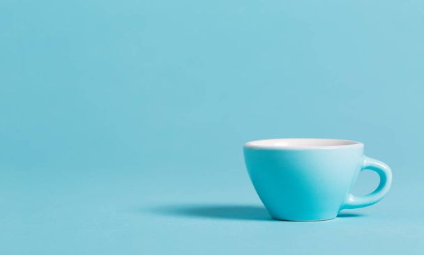 Little blue teacup  - Valokuva, kuva