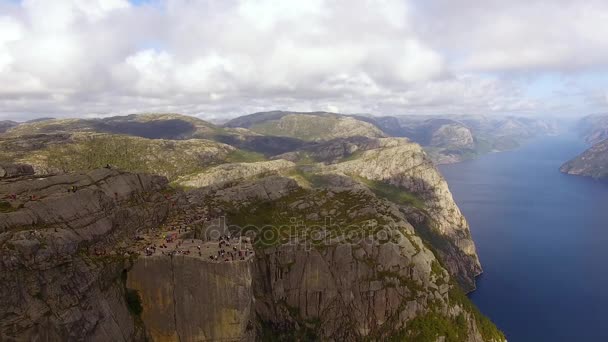 Vista aérea de la roca del púlpito
 - Metraje, vídeo