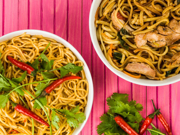 Chicken Chow Mein With Egg Noodles - Photo, Image