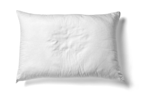 primer plano de una almohada blanca sobre fondo blanco - Foto, imagen