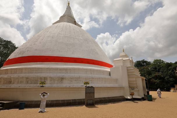 Le temple Kelaniya Raja Maha Vihara à Colombo
 - Photo, image