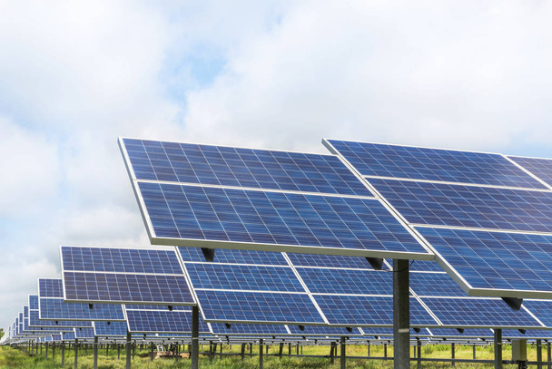  güneşten alternatif yenilenebilir enerji güneş panelleri  - Fotoğraf, Görsel