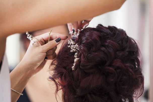 Bride at the hair stylist - Фото, изображение