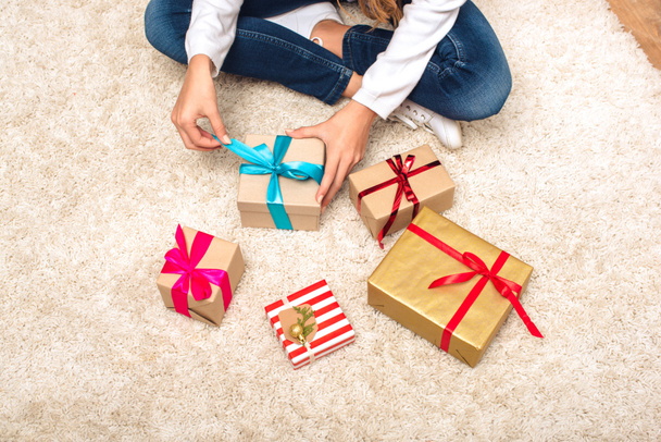 teen with gift boxes - Photo, Image