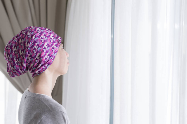  woman with cancer  feeling  hope  - 写真・画像