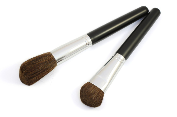 zwei Make-up-Pinsel isoliert auf weißem Hintergrund - Foto, Bild
