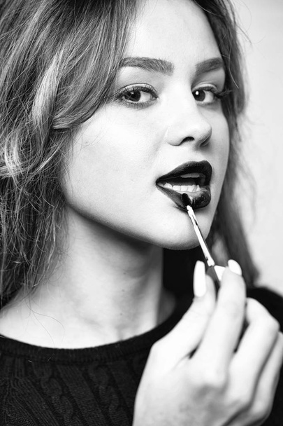 woman with lipstick - Fotó, kép
