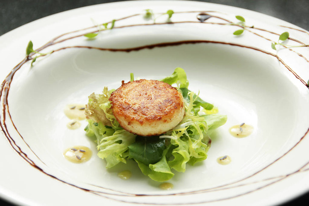 roasted scallop salad - Foto, afbeelding