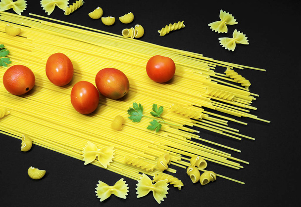 beautiful long spaghetti - Foto, Imagen