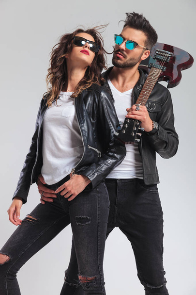 side view of a rock and roll couple  - Foto, Imagen