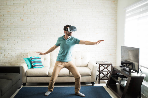 man with virtual reality glasses - Photo, Image