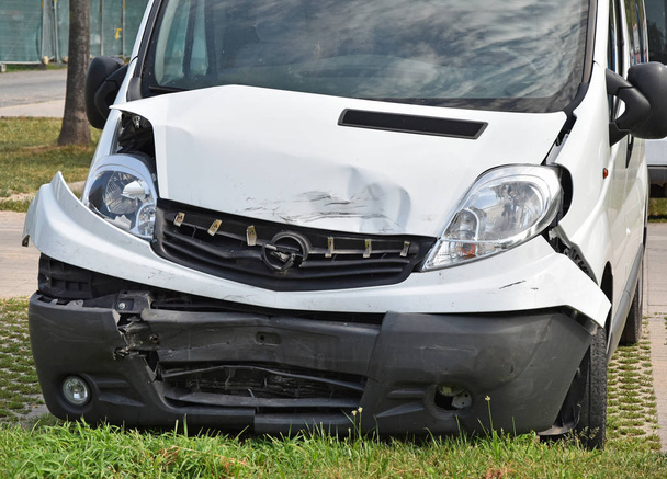 Trafik kazası sonra van - Fotoğraf, Görsel
