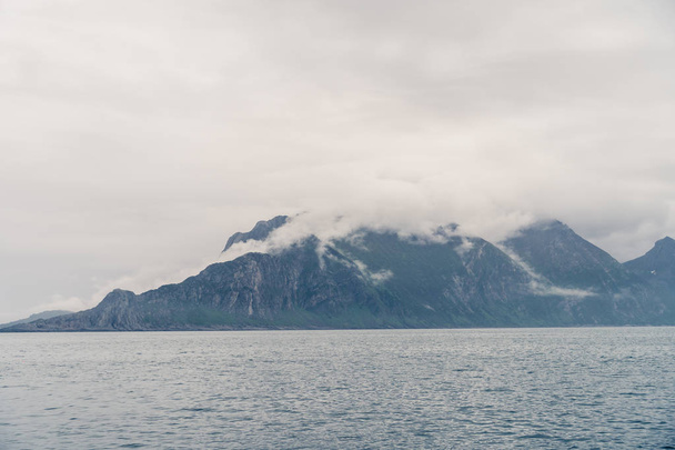 Горные пейзажи Норвежского моря
 - Фото, изображение