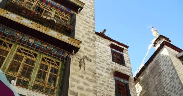 4 k 有名な barkhor 通り建物のラサ、チベットの. - 映像、動画