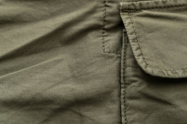 Vintage esercito pantaloni verdi
  - Foto, immagini
