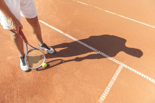 Man ready for playing tennis - Φωτογραφία, εικόνα