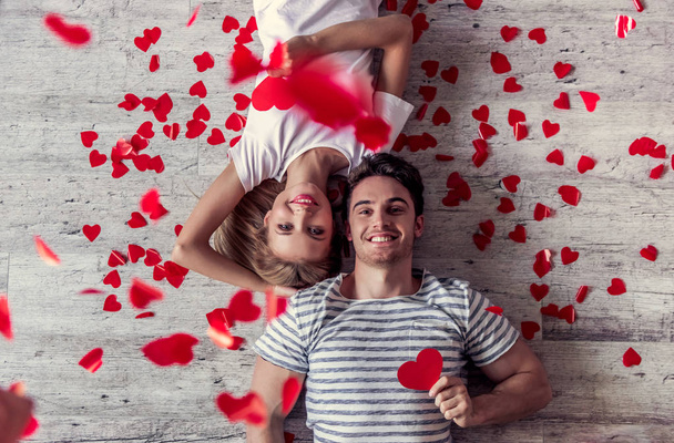 Romantik genç çift - Fotoğraf, Görsel