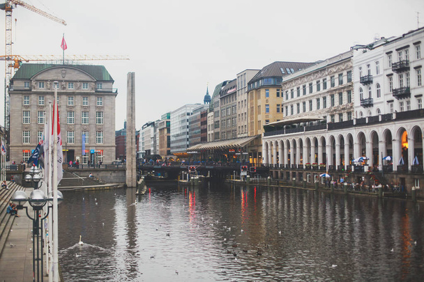 View of Hamburg historical center downtown with Alster Lake and Town Hall, Germany - 写真・画像
