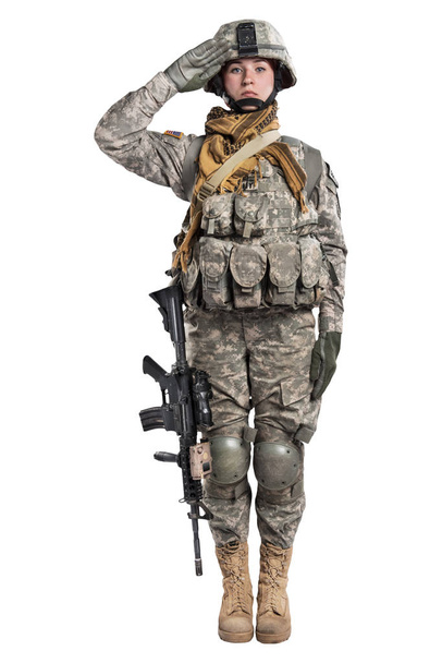 Soldat féminin de l'armée américaine avec fusil
. - Photo, image