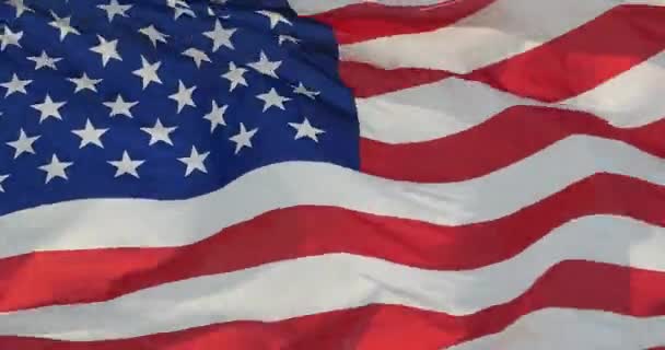 4k bandiera americana sta sventolando nel vento
. - Filmati, video