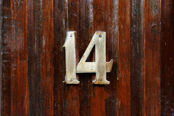 House number  14 - Foto, imagen