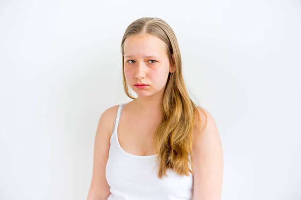 Girl showing emotions - Foto, Imagen