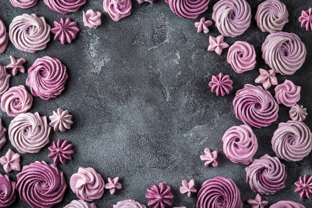 blueberry meringues on dark grey  background, top view - Foto, immagini