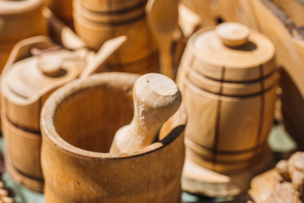 Utensilios de cocina de madera hechos a mano o artesanales
 - Foto, Imagen