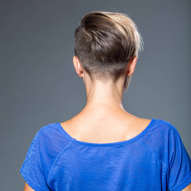 Haircut. Hairstyle, woman with short hair - Fotografie, Obrázek