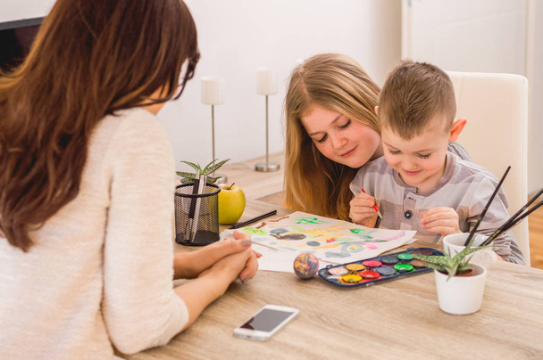 Happy family painting at home - Foto, Imagem