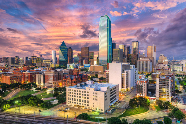 Dallas Texas skyline
 - Foto, Imagem