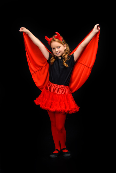 Kind im Halloween-Kostüm des Teufels - Foto, Bild