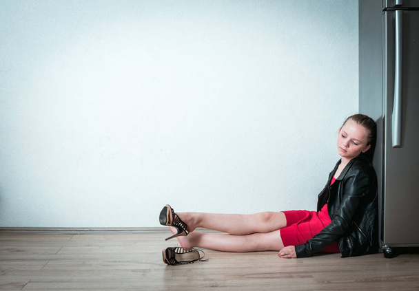 Girl in depression sitting alone at home - Fotografie, Obrázek