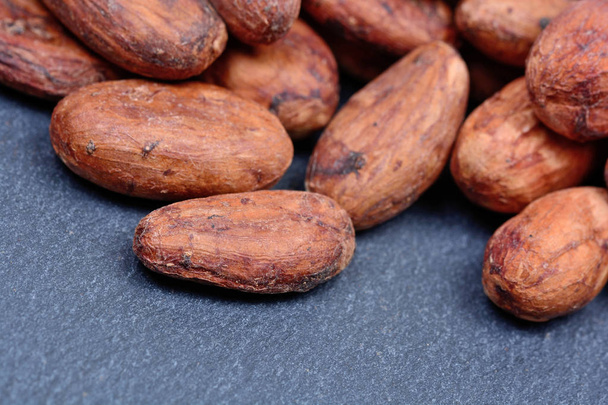 Группа какао-бобов с шифера
 - Фото, изображение